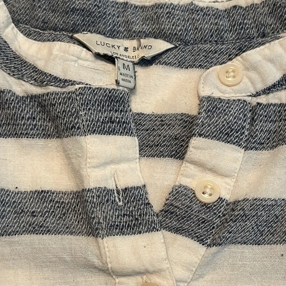 Lucky Brand Long Sleeve Blue-Grey Stripe Peplum Top Size M - Picture 9 of 13